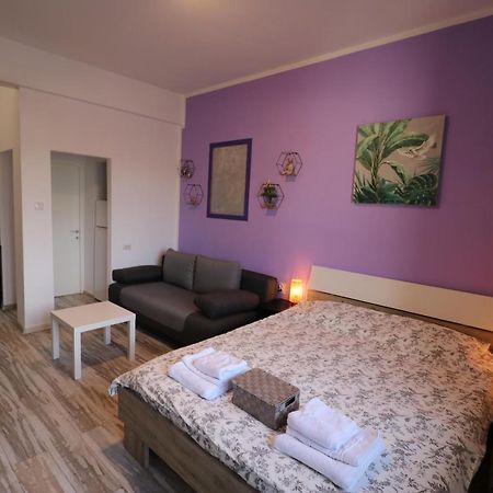 Апартаменти Charming Cozy Studio - Old Town - Free Minibar Бухарест Екстер'єр фото