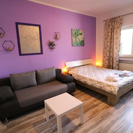Апартаменти Charming Cozy Studio - Old Town - Free Minibar Бухарест Екстер'єр фото