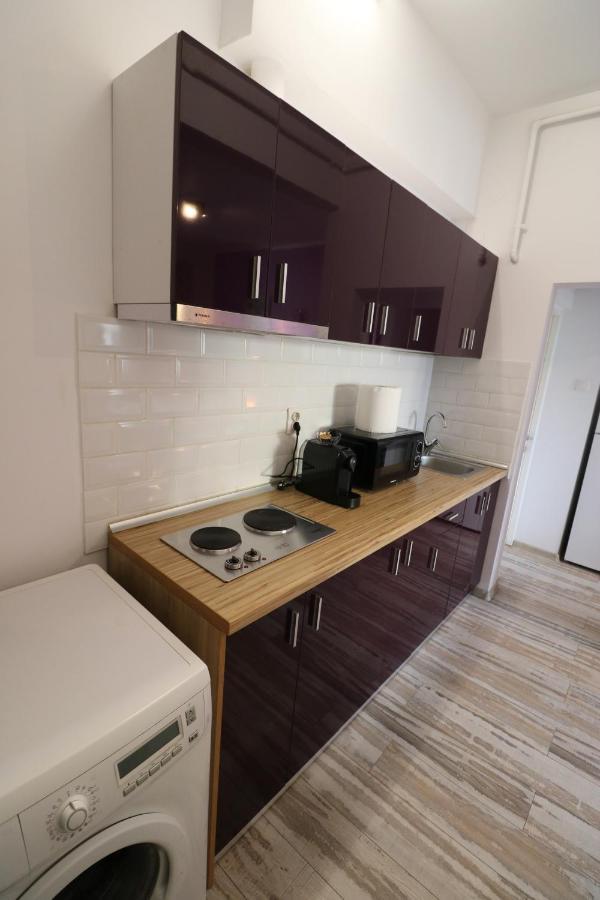 Апартаменти Charming Cozy Studio - Old Town - Free Minibar Бухарест Екстер'єр фото