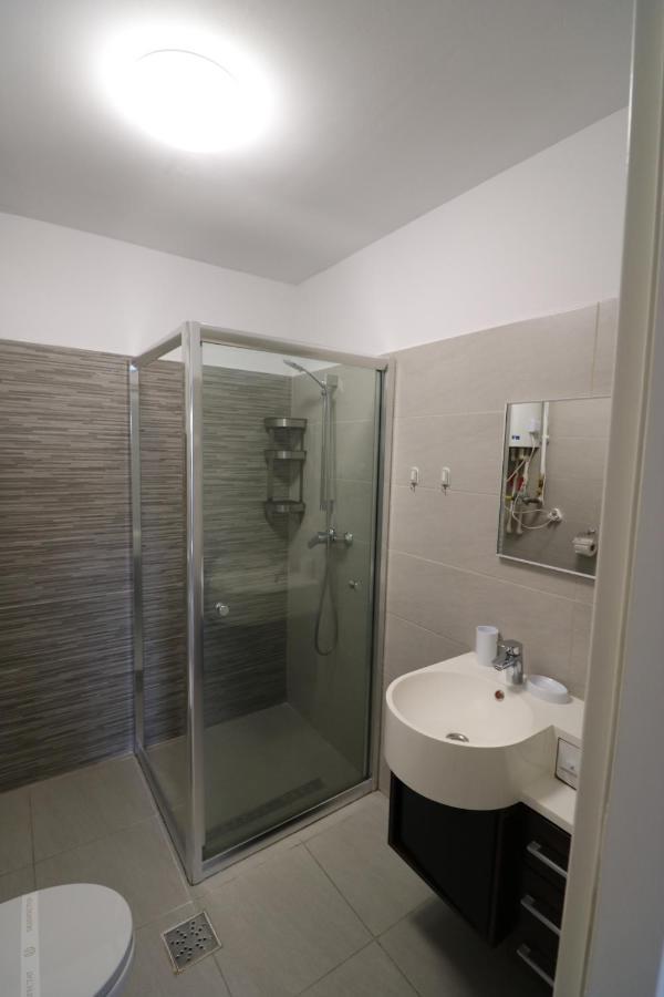 Апартаменти Charming Cozy Studio - Old Town - Free Minibar Бухарест Екстер'єр фото